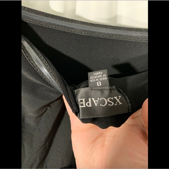 NWT Xscape Velvet Trim Off Shoulder Mermaid Dress - Picture 7 of 8